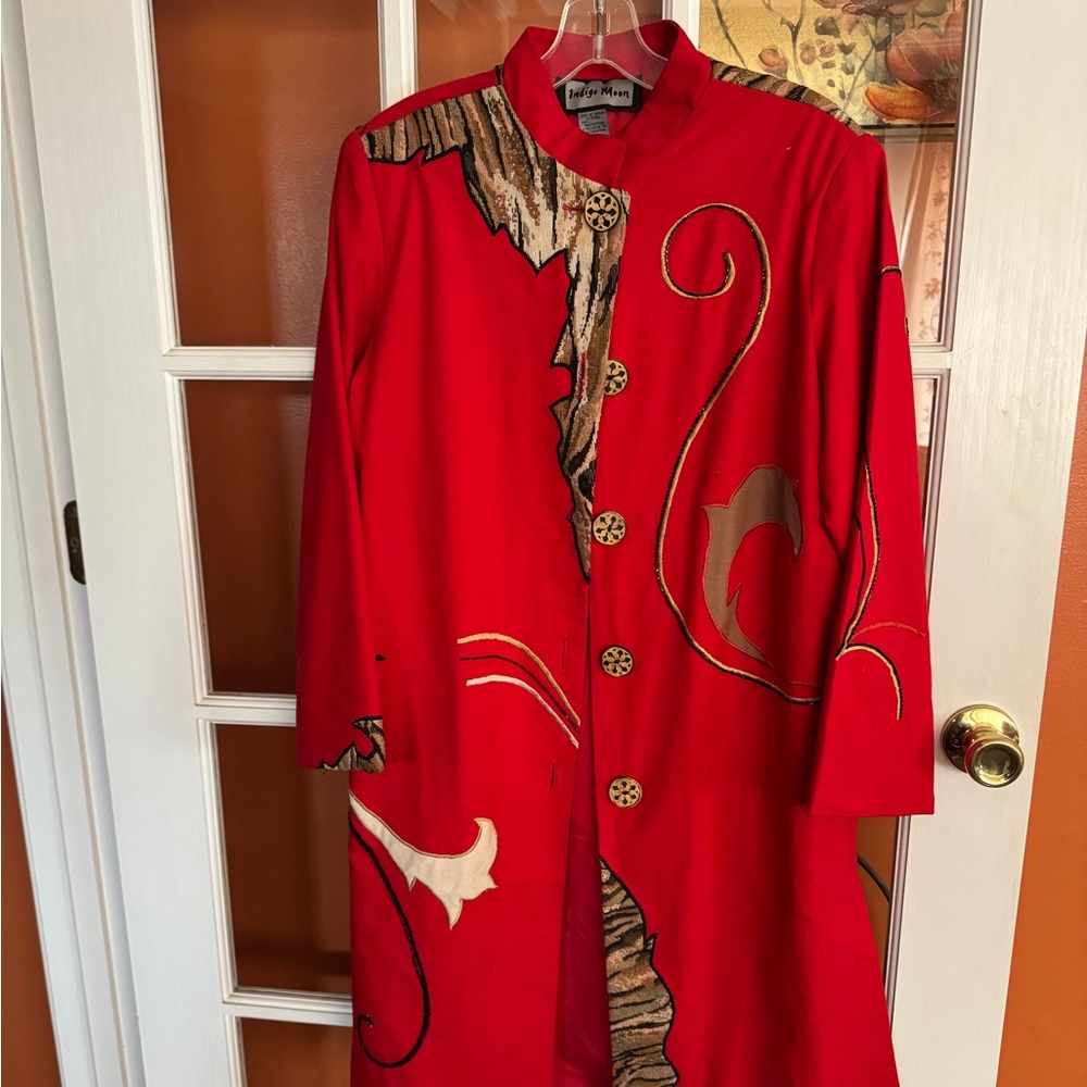 Elegant Red Artistic Trench Coat